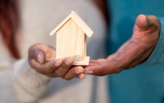 Mortgage Demand Rises Despite Rate Swings